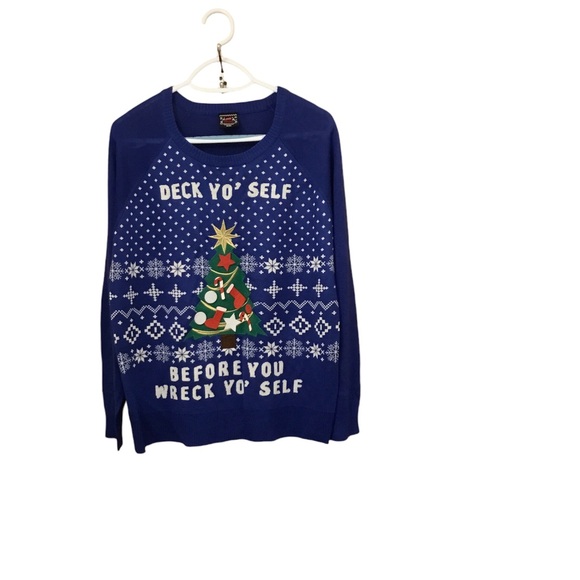 Women’s Christmas Sweater - Picture 1 of 5